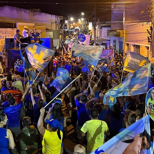 Neudo Alves Mobiliza Multidão em Passeata Histórica em Cedro de São João